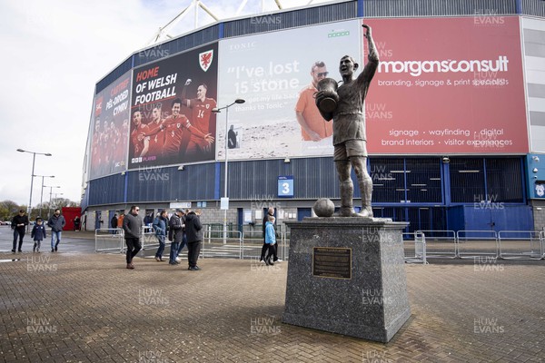 010423 - Cardiff City v Swansea City - Sky Bet Championship - The Fred Keener statue outside the Cardiff City Stadium ahead of the match 
