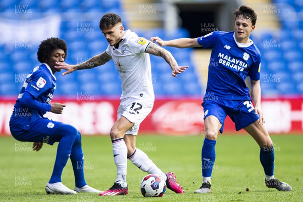 010423 - Cardiff City v Swansea City - Sky Bet Championship - Jamie Paterson of Swansea City in action