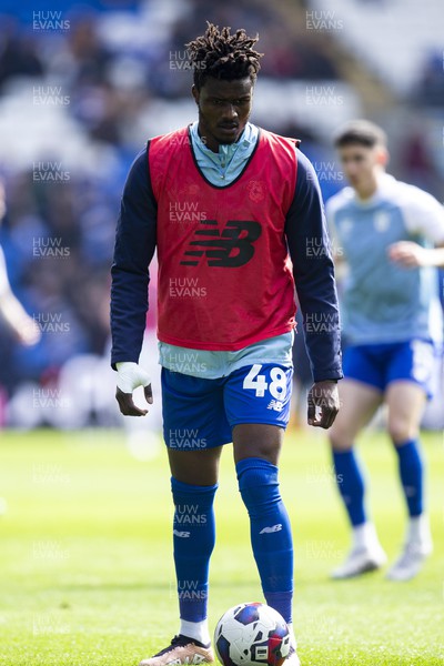 010423 - Cardiff City v Swansea City - Sky Bet Championship - Sory Kaba of Cardiff City during the warm up