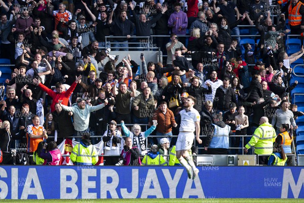 010423 - Cardiff City v Swansea City - Sky Bet Championship - Ryan Manning of Swansea City celebrates at full time