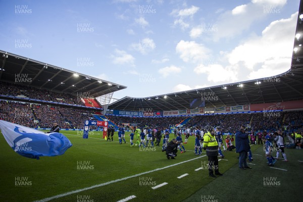 120120 - Cardiff City v Swansea City - SkyBet Championship - Teams walk out onto the pitch
