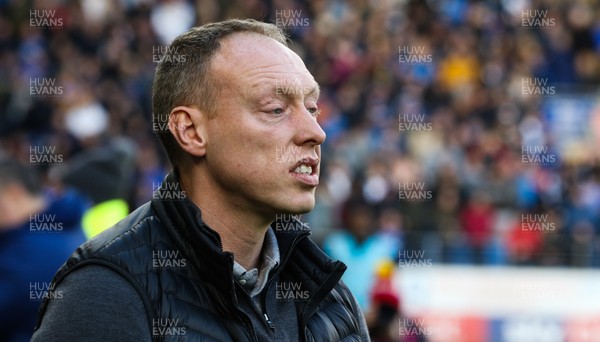 120120 - Cardiff City v Swansea City, Sky Bet Championship - Swansea City head coach Steve Cooper at the start of the match