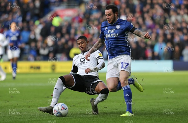120120 - Cardiff City v Swansea City, Sky Bet Championship - Lee Tomlin of Cardiff City and Rhian Brewster of Swansea City compete for the ball