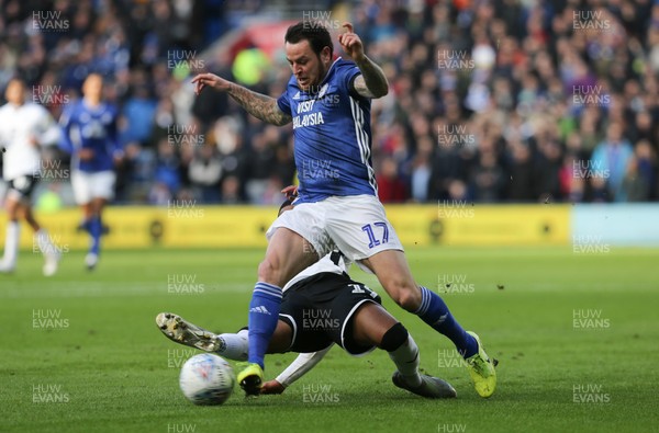 120120 - Cardiff City v Swansea City, Sky Bet Championship - Lee Tomlin of Cardiff City and Rhian Brewster of Swansea City compete for the ball