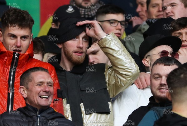 120120 - Cardiff City v Swansea City, Sky Bet Championship - Former Swansea player Oli McBurnie joins the Swansea fans at the match