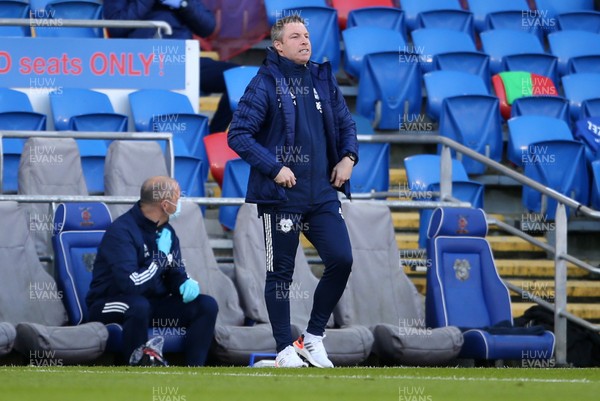 121220 - Cardiff City v Swansea City - SkyBet Championship - Cardiff City Manager Neil Harris 