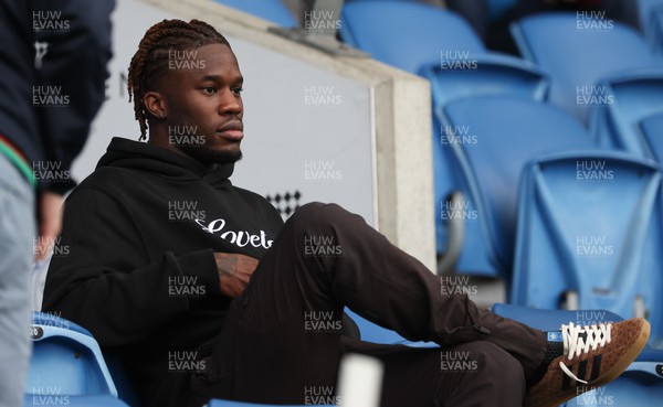 040723 - Cardiff City v The New Saints, Pre season friendly - Cardiff City new signing Ike Ugbo watches from the directors box