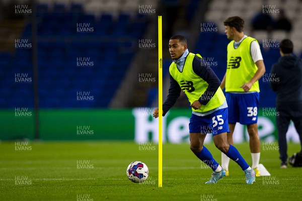 021122 - Cardiff City v Watford - Sky Bet Championship - Andy Rinomhota of Cardiff City during the warm up