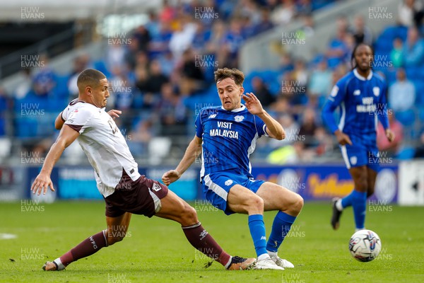 071023 - Cardiff City v Watford - Sky Bet Championship - Ryan Wintle Of Cardiff City and Jake Livermore of Watford 