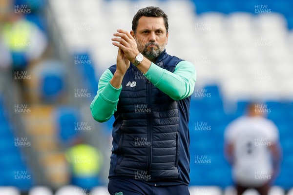 071023 - Cardiff City v Watford - Sky Bet Championship - Cardiff City Manager Erol Bulu Claps fans after game