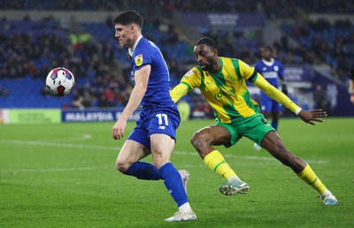 150323 - Cardiff City v West Bromwich Albion, EFL Sky Bet Championship - Callum O'Dowda of Cardiff City takes on Semi Ajayi of West Bromwich Albion