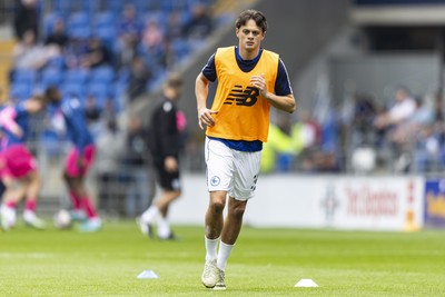 260425 - Cardiff City v West Bromwich Albion - Sky Bet Championship - Perry Ng of Cardiff City during the warm up