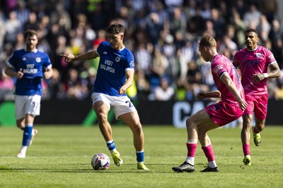 260425 - Cardiff City v West Bromwich Albion - Sky Bet Championship - Rubin Colwill of Cardiff City in action