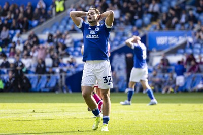 260425 - Cardiff City v West Bromwich Albion - Sky Bet Championship - Ollie Tanner of Cardiff City reacts to a chance on goal