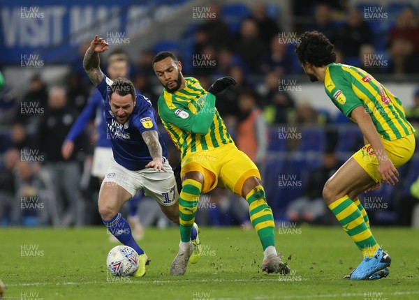 280120 - Cardiff City v West Bromwich Albion, Sky Bet Championship - Lee Tomlin of Cardiff City is brought down by Matt Phillips of West Bromwich Albion Tomlin scored the second goal from the resulting free kick