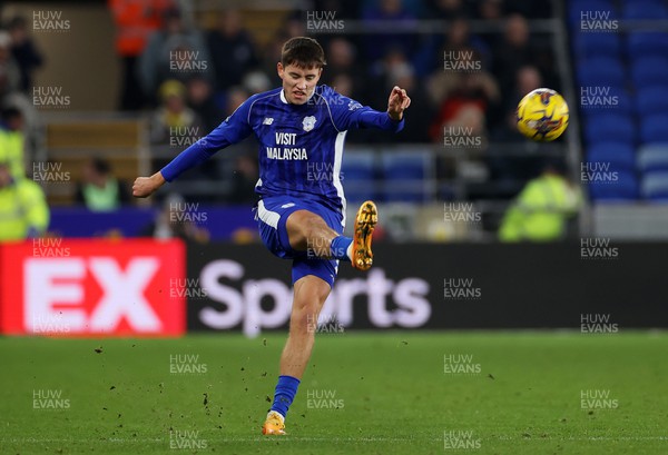 281123 - Cardiff City v West Bromwich Albion - SkyBet Championship - Rubin Colwill of Cardiff City 