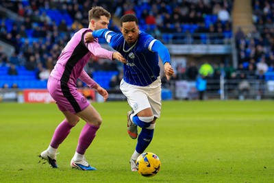 040126 - Cardiff City v Wigan Athletic - Sky Bet League 1 - Chris Willock of Cardiff City
