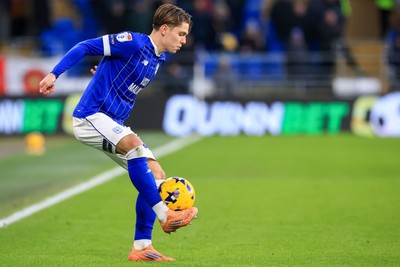 040126 - Cardiff City v Wigan Athletic - Sky Bet League 1 - Cian Ashford of Cardiff City
