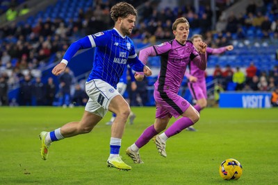 040126 - Cardiff City v Wigan Athletic - Sky Bet League 1 - Ollie Tanner of Cardiff City