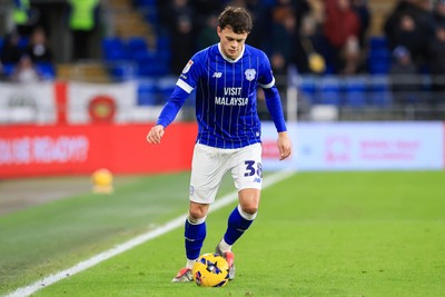 040126 - Cardiff City v Wigan Athletic - Sky Bet League 1 - Perry Ng of Cardiff City
