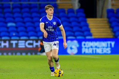 040126 - Cardiff City v Wigan Athletic - Sky Bet League 1 - Dylan Lawlor of Cardiff City 