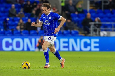 040126 - Cardiff City v Wigan Athletic - Sky Bet League 1 - Ryan Wintle of Cardiff City
