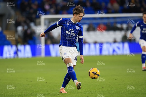 040126 - Cardiff City v Wigan Athletic - Sky Bet League 1 - Cian Ashford of Cardiff City