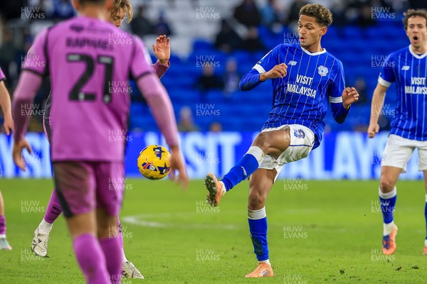 040126 - Cardiff City v Wigan Athletic - Sky Bet League 1 - Omari Kellyman of Cardiff City