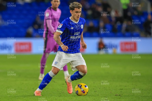 040126 - Cardiff City v Wigan Athletic - Sky Bet League 1 - Alex Robertson of Cardiff City