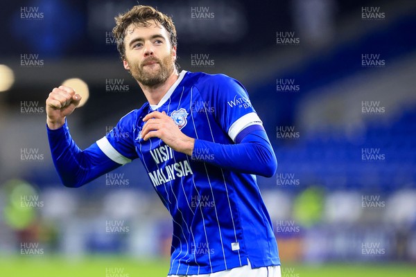 040126 - Cardiff City v Wigan Athletic - Sky Bet League 1 - Calum Chambers of Cardiff City celebrates after game