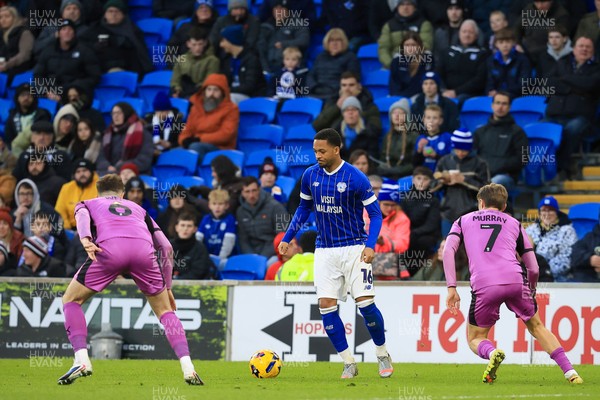 040126 - Cardiff City v Wigan Athletic - Sky Bet League 1 - Chris Willock of Cardiff City