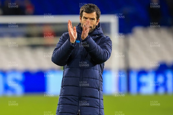 040126 - Cardiff City v Wigan Athletic - Sky Bet League 1 - Cardiff City Manager Brian Barry-Murphy applauds fans after the game