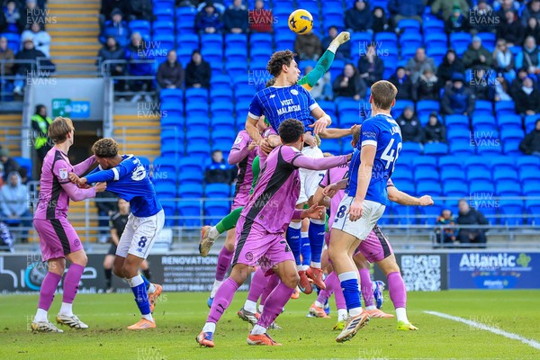 040126 - Cardiff City v Wigan Athletic - Sky Bet League 1 - Yousef Salech of Cardiff City