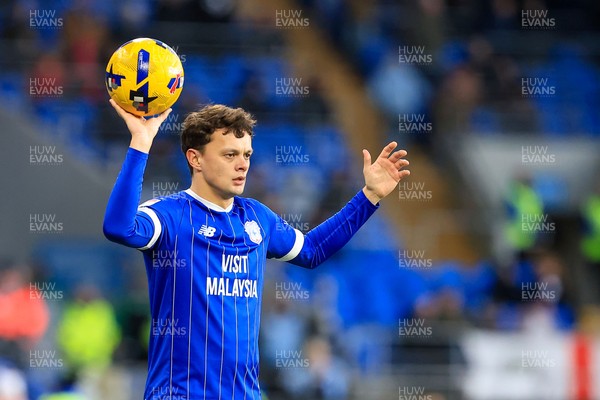 040126 - Cardiff City v Wigan Athletic - Sky Bet League 1 - Perry Ng of Cardiff City