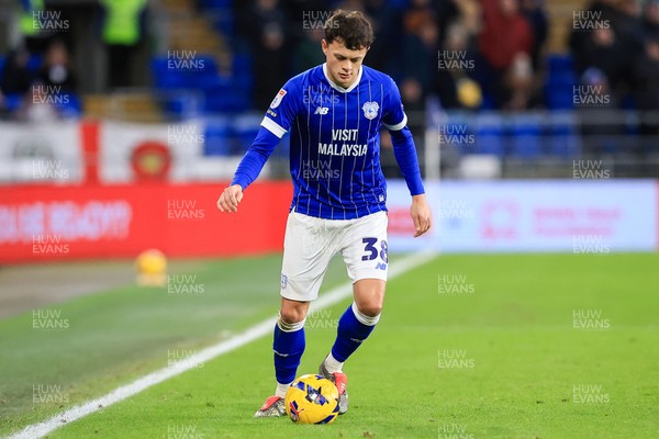040126 - Cardiff City v Wigan Athletic - Sky Bet League 1 - Perry Ng of Cardiff City
