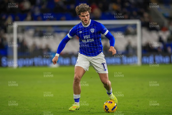 040126 - Cardiff City v Wigan Athletic - Sky Bet League 1 - Ollie Tanner of Cardiff City