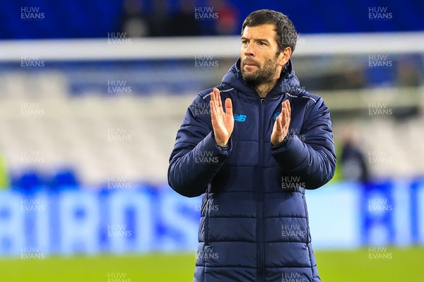 040126 - Cardiff City v Wigan Athletic - Sky Bet League 1 - Cardiff City Manager Brian Barry-Murphy applauds fans after the game