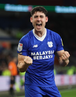 140123 - Cardiff City v Wigan Athletic, EFL Sky Bet Championship - Callum O'Dowda of Cardiff City celebrates after scoring goal