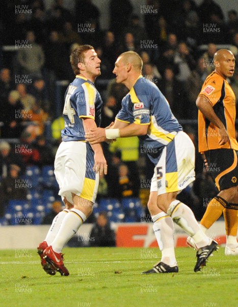 01.11.08 - Championship Football Cardiff City v Wolverhampton Wanderers Cardiff's Ross McCormack (L) celebrates scoring goal with Darren Purse 