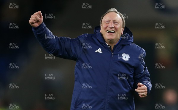 301118 - Cardiff City v Wolverhampton Wanderers - Premier League - Cardiff City Manager Neil Warnock celebrates at full time with the fans