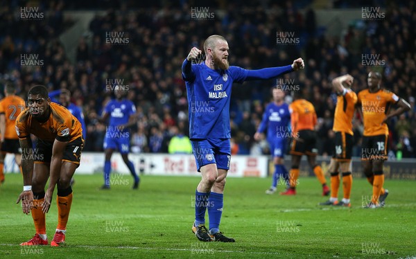 060418 - Cardiff City v Wolverhampton Wanderers - SkyBet Championship - Aron Gunnarsson of Cardiff City celebrates after a tackle by Ivan Cavaleiro of Wolves gives Cardiff a second penalty in injury time