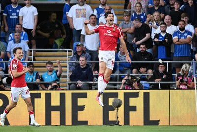 170826 - Cardiff City v Wrexham - Sky Bet Championship - Kieffer Moore of Wrexham celebrates scoring a goal