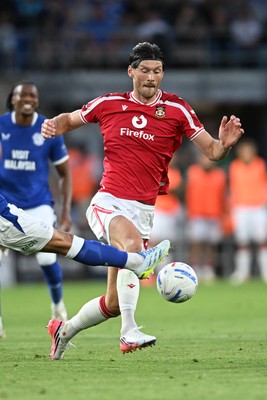 170826 - Cardiff City v Wrexham - Sky Bet Championship - Kieffer Moore of Wrexham