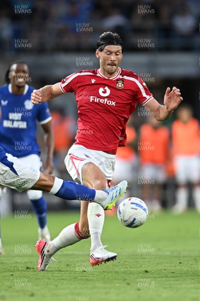 170826 - Cardiff City v Wrexham - Sky Bet Championship - Kieffer Moore of Wrexham