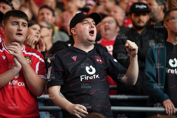 170826 - Cardiff City v Wrexham - Sky Bet Championship - Wrexham fans