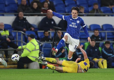 170326 - Cardiff `City v Wycombe Wanderers, EFL Sky Bet League 1 - Perry Ng of Cardiff City is challenged by Luke Harris of Wycombe Wanderers