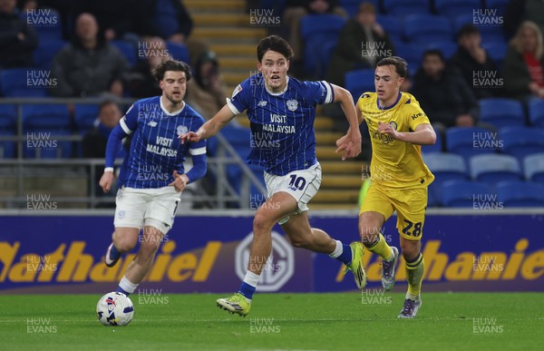 170326 - Cardiff `City v Wycombe Wanderers, EFL Sky Bet League 1 - Rubin Colwill of Cardiff City presses forward