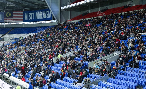 161122 - Cardiff City Women v Abergavenny Women - A crowd of over 5100 watch the match at Cardiff City Stadium