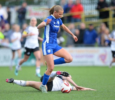 140424 - Cardiff City Women v Swansea City Women - Genero Adran Trophy Final - Rhianne Oakley of Cardiff City Women