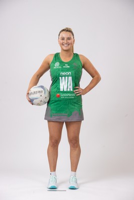 230225 - Cardiff Dragons Squad Portraits - Bethan Dyke